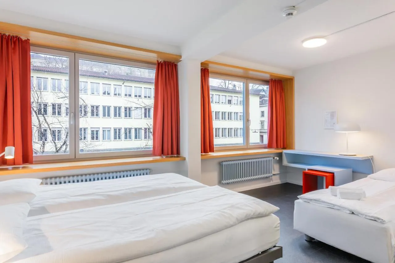 **  Hotel Marta Zurich Suisse