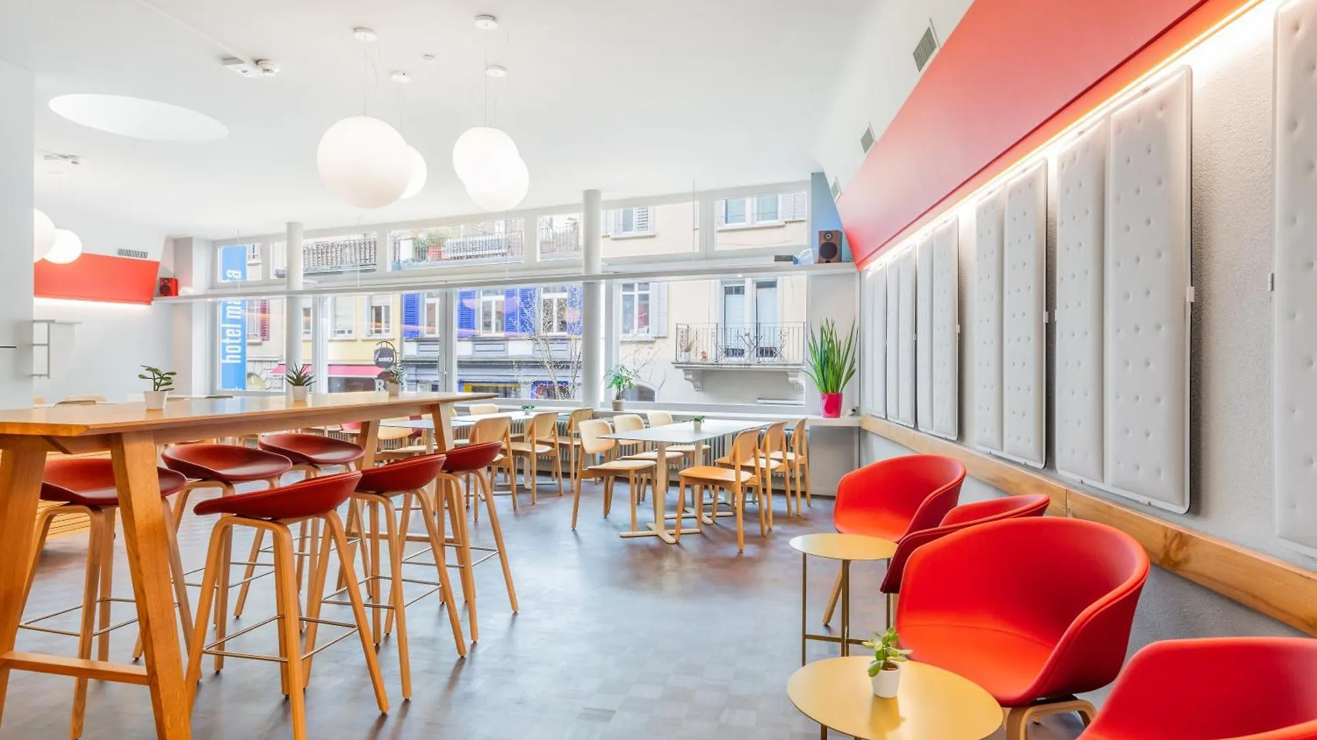 **  Hotel Marta Zurich Suisse